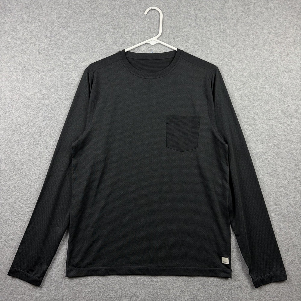 Vuori Shirt Mens Medium Gray Tradewind Performance Long Sleeve Pocket Tee V177